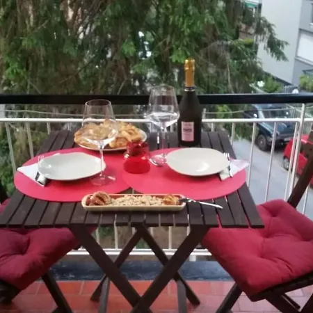 Cozy Walking Distance Sea And Near Golf & Iclass - Italy Flat Vacation Apartment